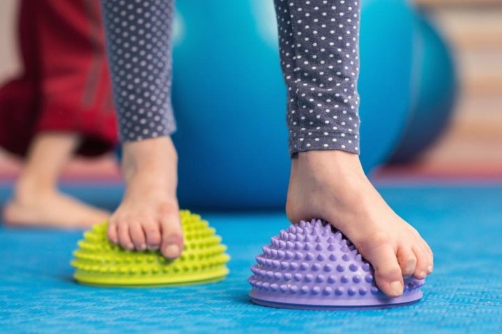 Плоско вальгусная стопа у ребенка код по мкб 10